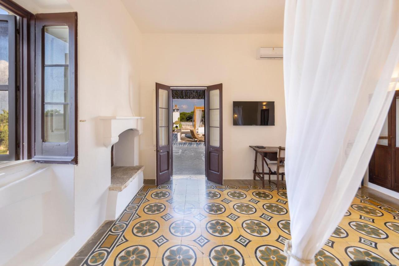 Masseria Zanzara ポルト・チェザーレオ エクステリア 写真